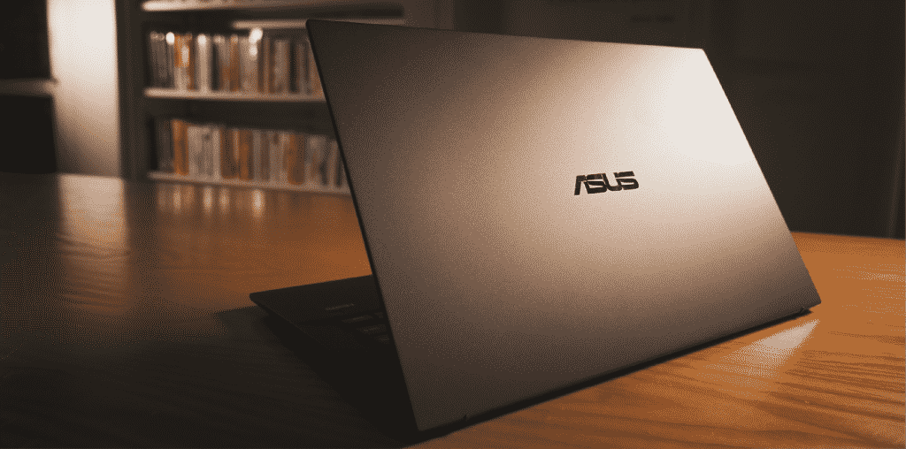 ASUS ExpertBook B9450 outside